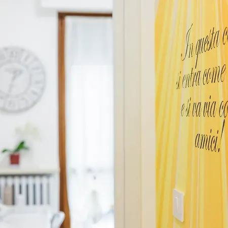 Centro -elegante Dimora Con Parcheggio&bici * Coni