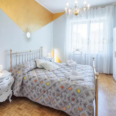 Apartment -corso Nizza-cuneo Centro-alloggio Con Freeparking Cuneo