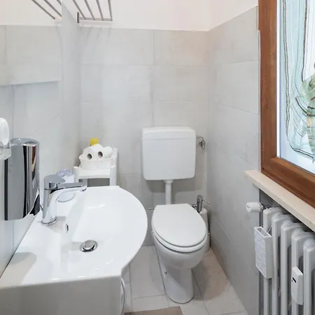 Appartement Centro -elegante Dimora Con Parcheggio&bici