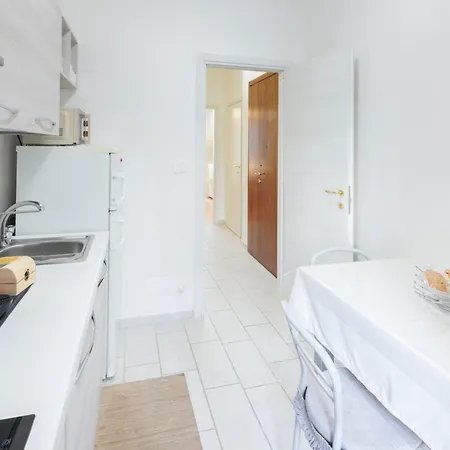 -corso Nizza-cuneo Centro-alloggio Con Freeparking Cuneo