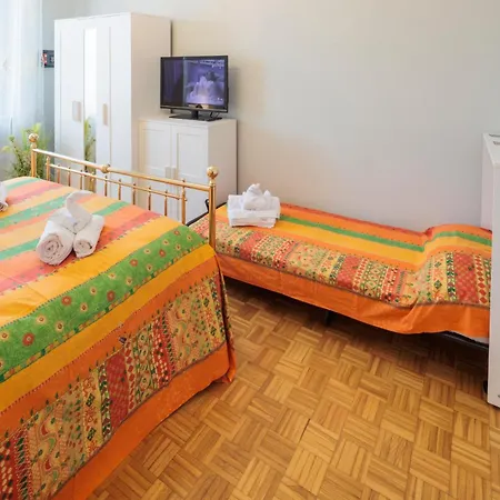 Centro -elegante Dimora Con Parcheggio&bici * Coni