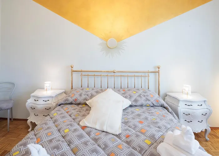 아파트 Centro -elegante Dimora Con Parcheggio&bici *